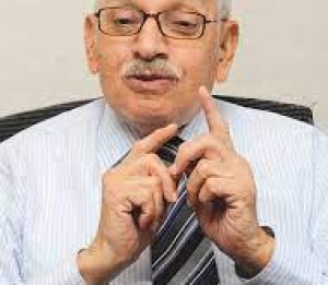 أحمد كمال أبو المجد